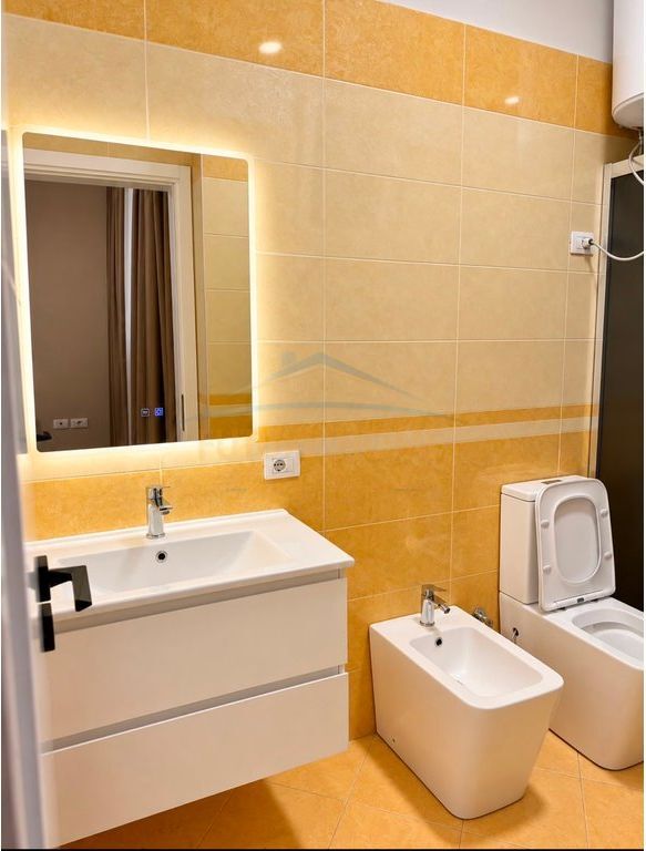 Rent, 2+1 Apartment + Parking Space, Botanical Garden