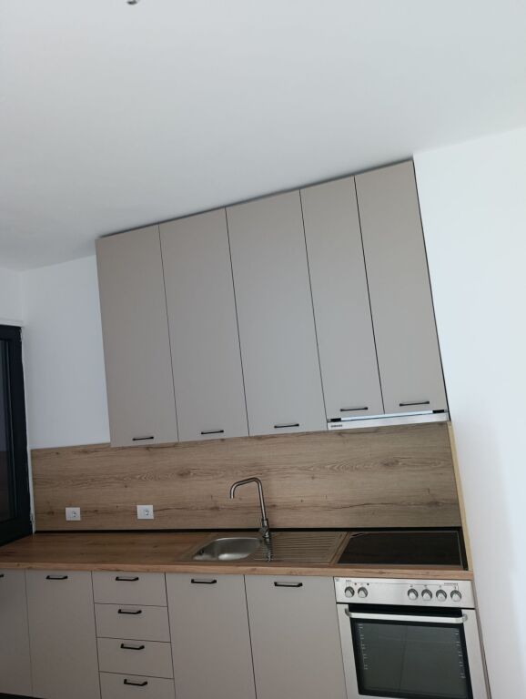 Affitto | Apartament 2 + 1 + 2 | Rruga 5 Maji | 515 €/mese