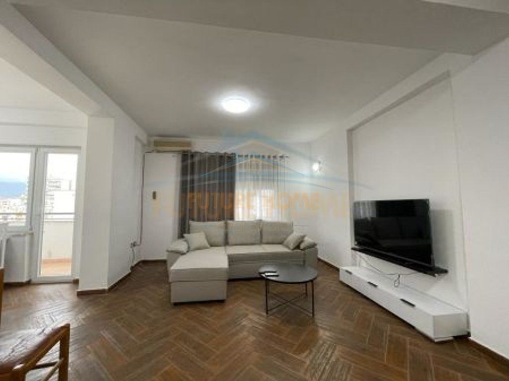 Qera, Apartament 2+1+2, Stacioni i Trenit/DB75568
