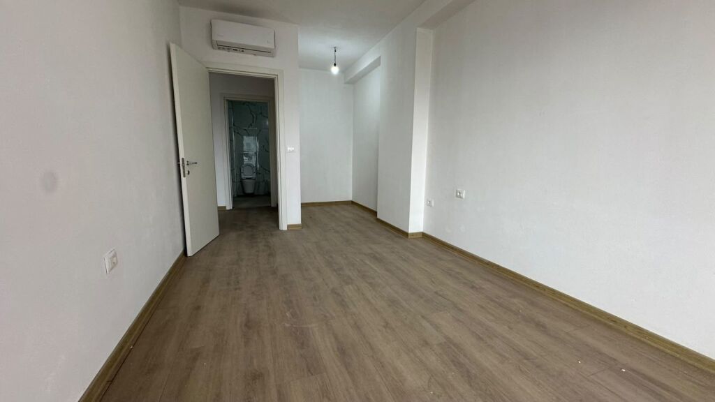 1+1 apartment for rent at Pharmacy 10