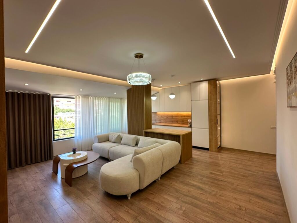 2+1 apartment for sale at Liqeni i Thate