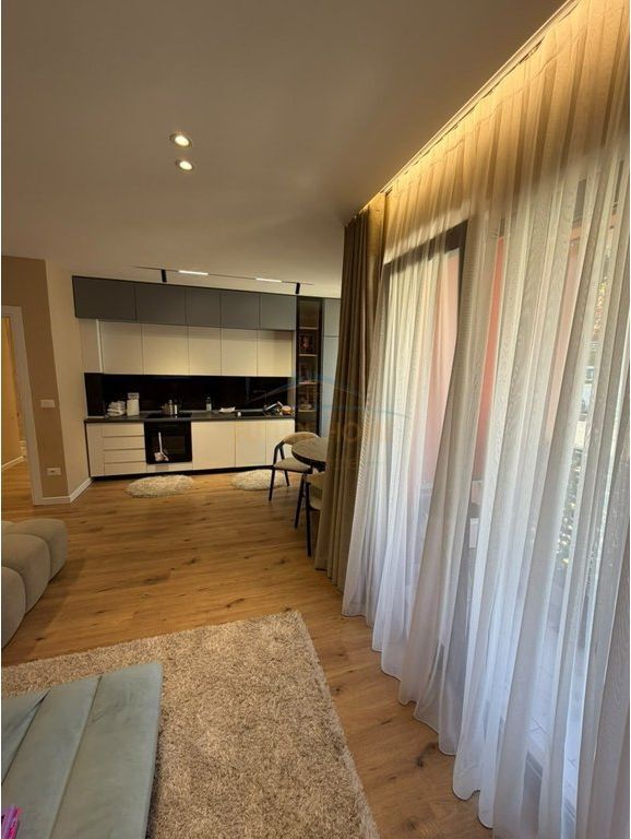 SHITET APARTAMENT 2+1+2 – KODRA E DIELLIT, TIRANË
