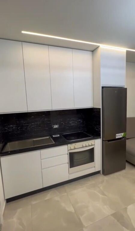Qera | Garsoniere | Stacioni i Trenit | 400 €/muaj