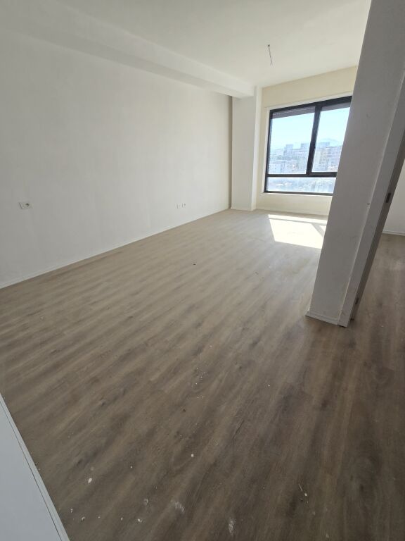 Appartamento in vendita a 5-Maji 99.900 euro