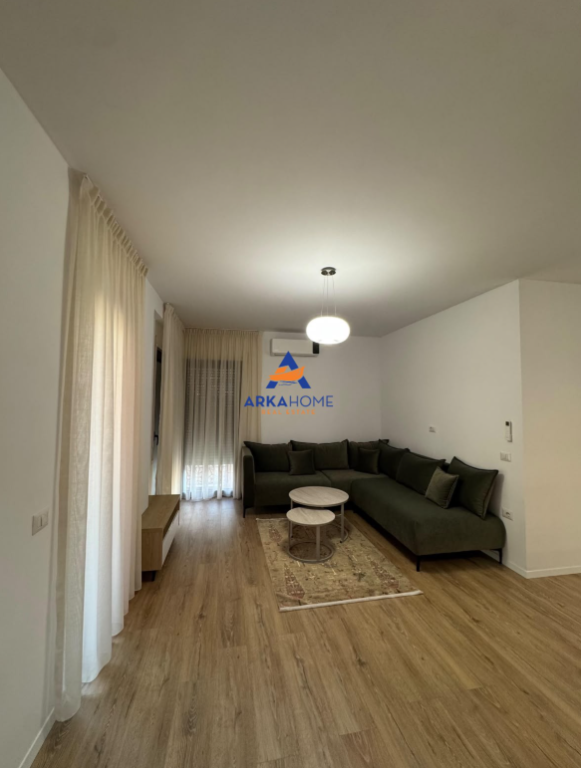 JEPET ME QERA APARTAMENT 2+1+BALLKON "21 DHJETORI" 90.000 LEKE
