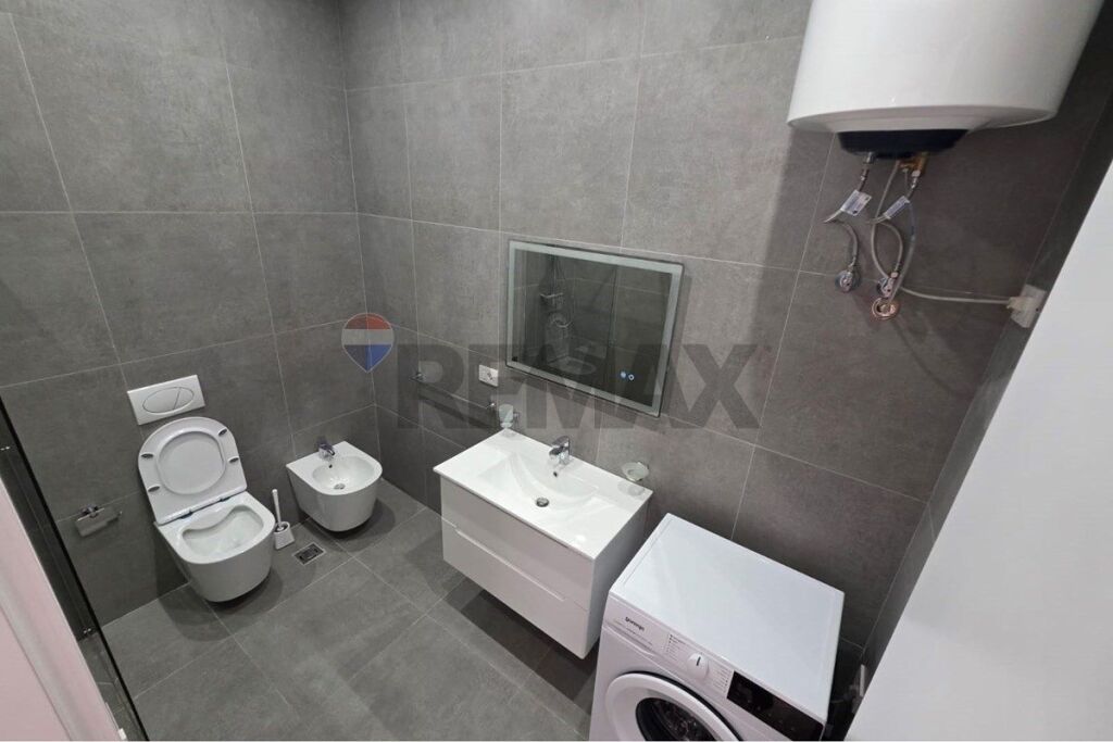 Apartament 1+1 + parkim me qira tek Delijorgji !