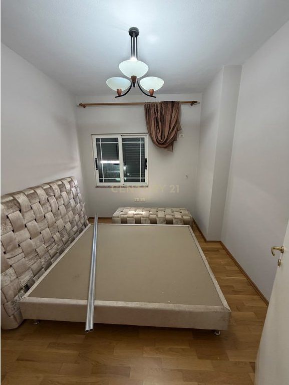 Appartamento 2+1 in Affitto a Komuna e Parisit, Tirana - 850€ | 90 m²