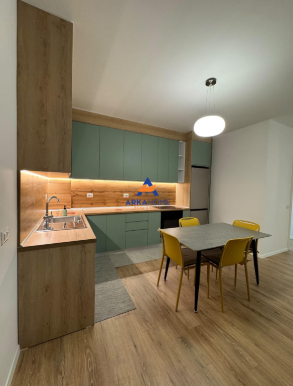 JEPET ME QERA APARTAMENT 2+1+BALLKON "21 DHJETORI" 90.000 LEKE