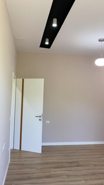 Qera | Apartament 2 + 1+2+ ballkon | Kinostudio | 500 €/muaj