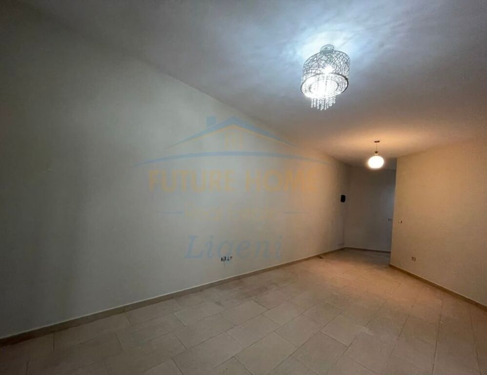 Rent, 2+1 Apartment, Botanical Garden 60,000 Leke