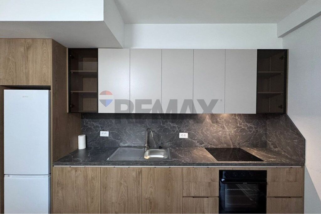 Apartament - Për Qira - Kodra e Diellit 1, Tiranë