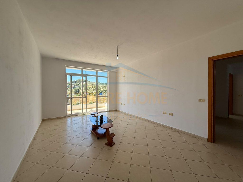 2+1 apartment for sale, Sokrat Miho Street near Vila-L, New Ring