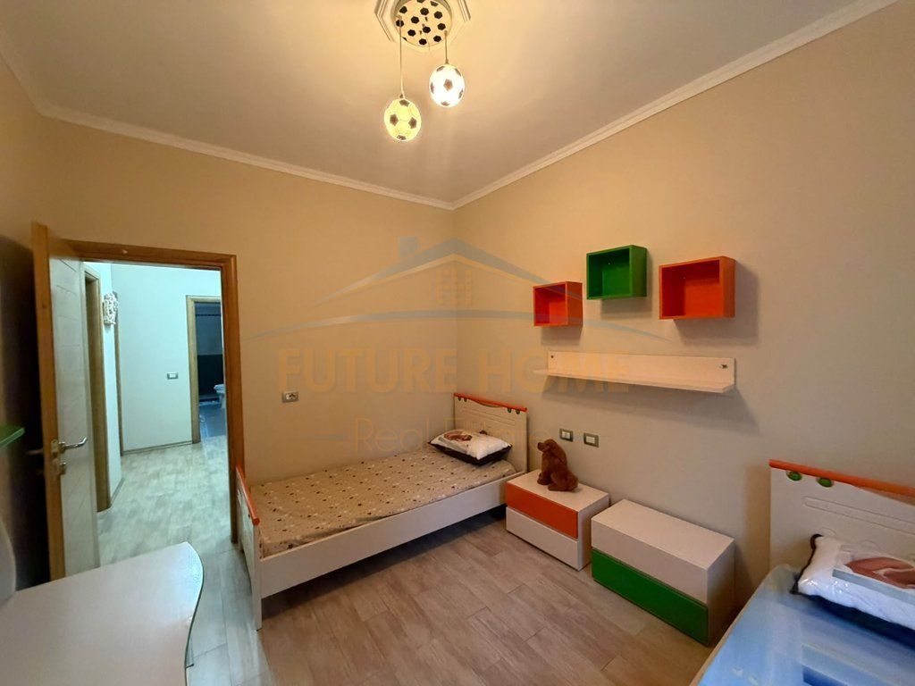 Affitto, Appartamento 2+1 ,Viale Krysor ,Durrës