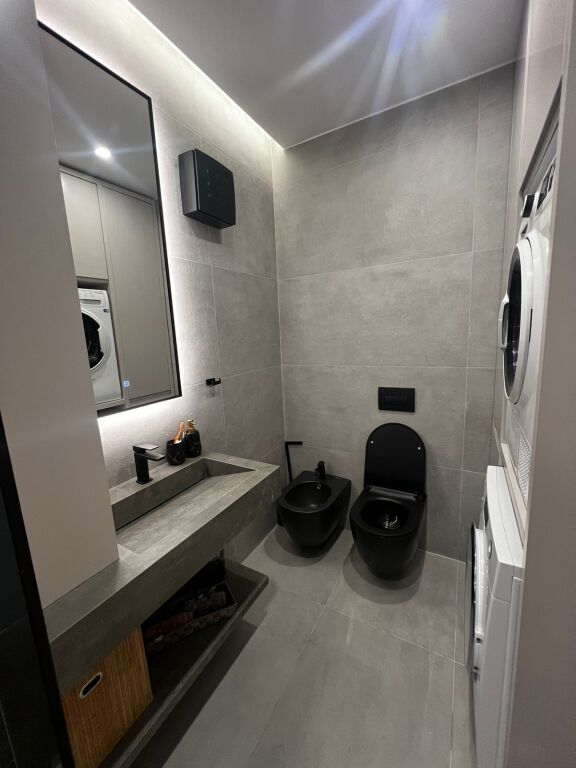 Appartamento in Affitto 2+1 presso il Lago Artificiale (ID B220780) Tirana