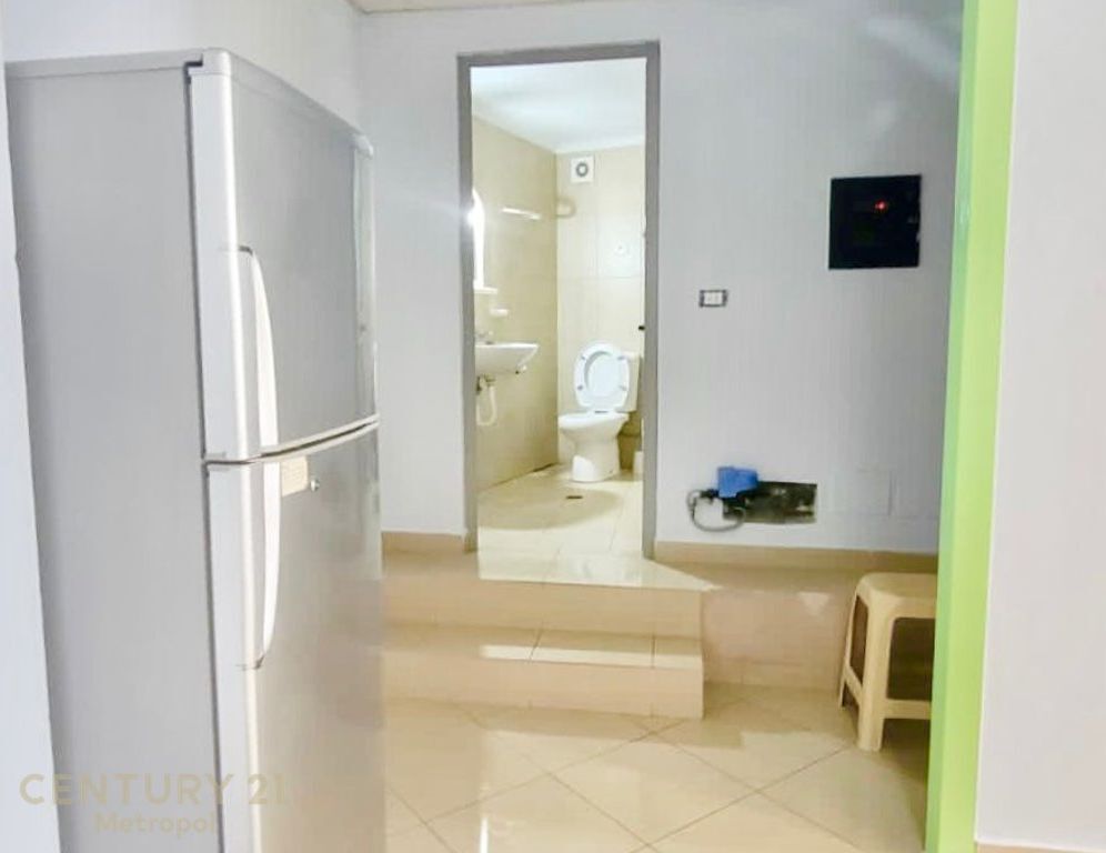 SHOP OR OFFICE FOR RENT, NEAR THE MILL ON ELBASAN ROAD!