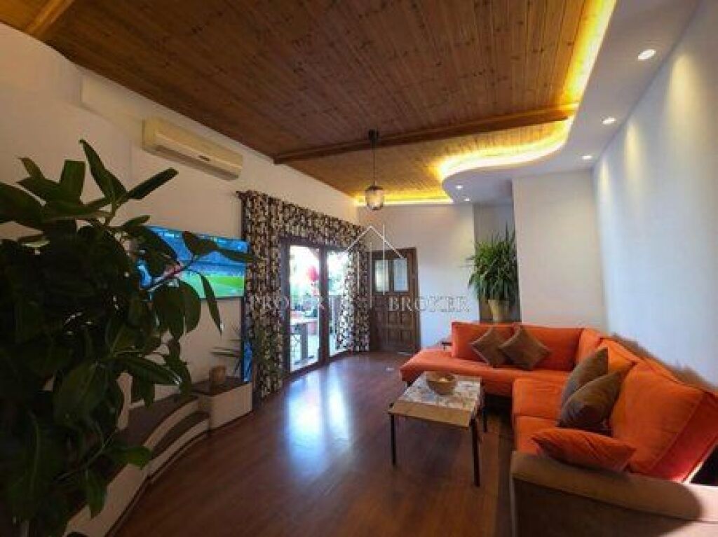 🏡Appartamento 2+1 in affitto Myslym Shyri (via Him Kolli) 