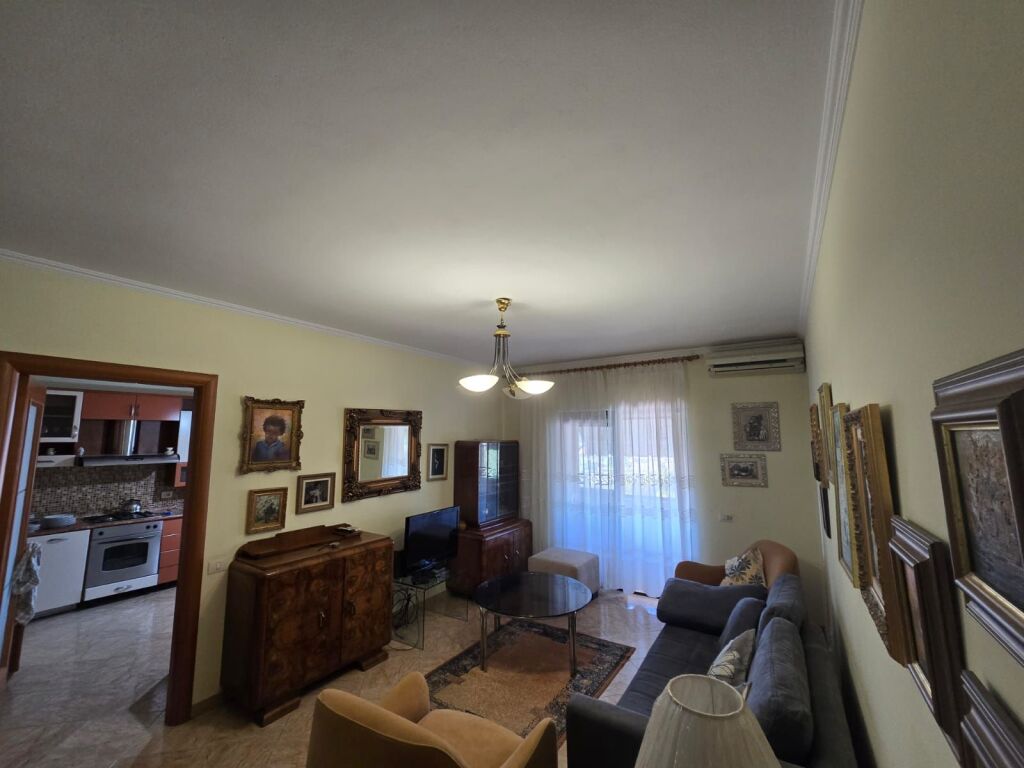 2+1+2 apartment for rent Train Station