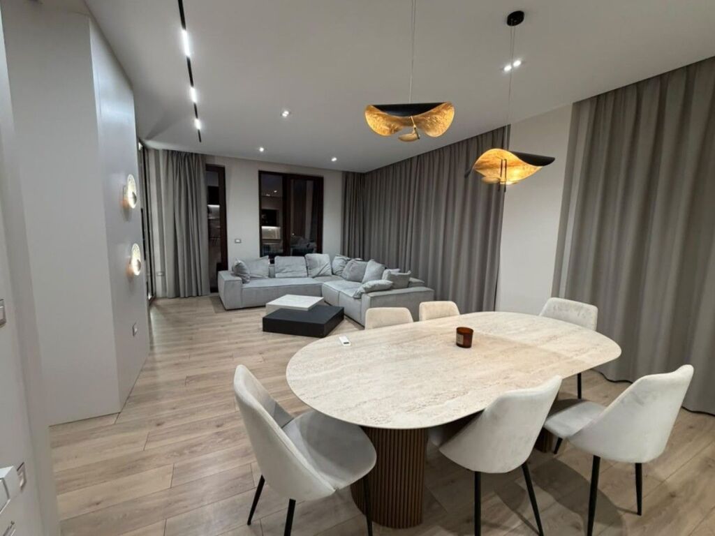 AFFITTO PENTHOUSE 3+1+3 PRESSO ALTANA LUXURY RESIDENCE