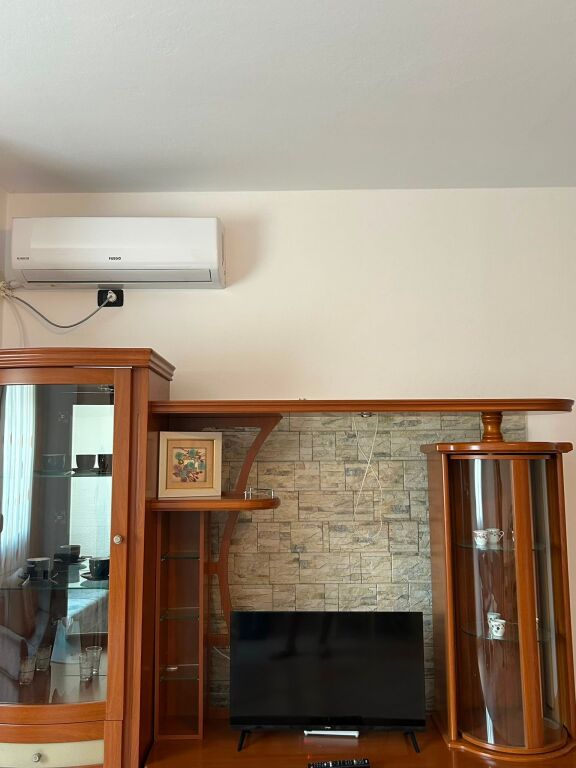 🏡 1+1 APARTMENT FOR RENT – VLORË
