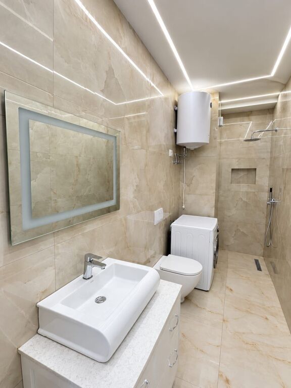 # IN AFFITTO: 2+1 + 2 Bagni 📍Nuovo Boulevard (Avid Residence – Via Jordan Misja) – 65.000 Lekë/Mese – Edificio Nuovo – 6° Piano – 100 m² || Zona Favorevole