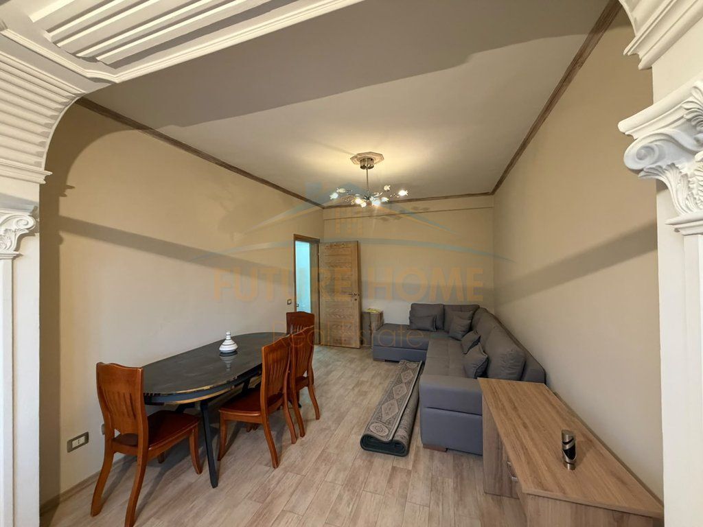 Affitto, Appartamento 2+1 ,Viale Krysor ,Durrës