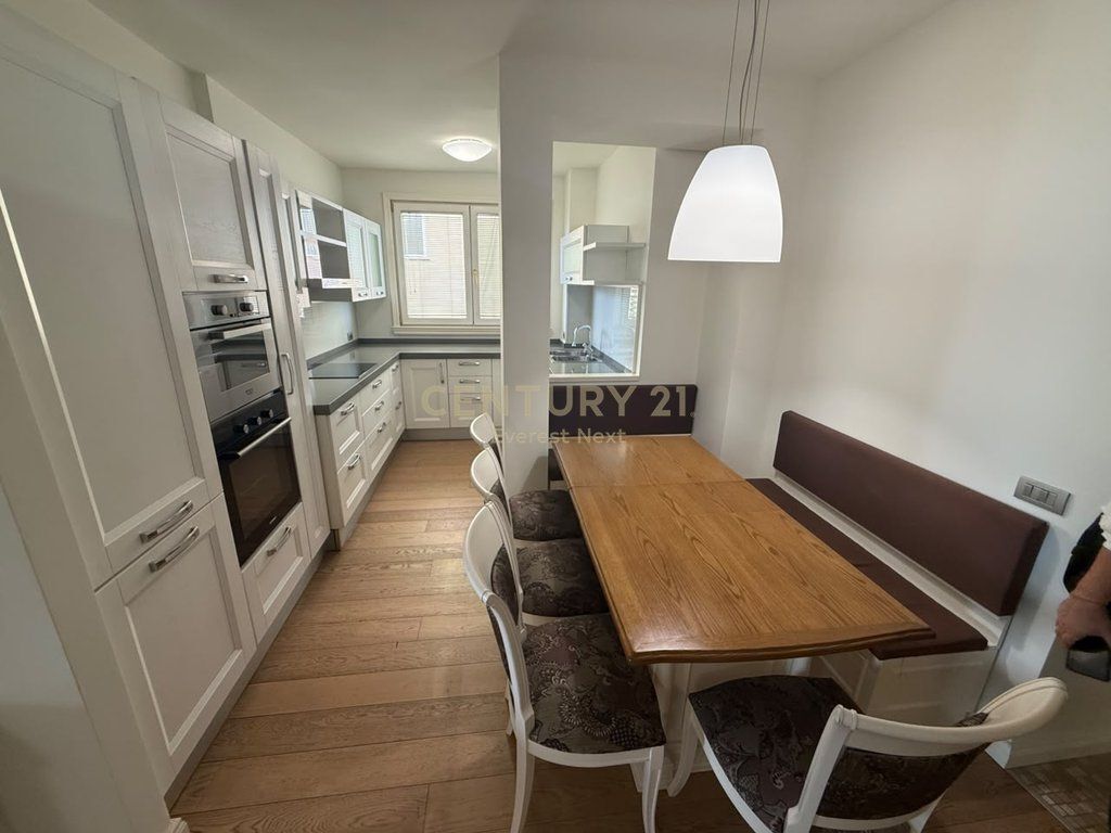 2+1 APARTMENT FOR RENT – WILLSON SQUARE