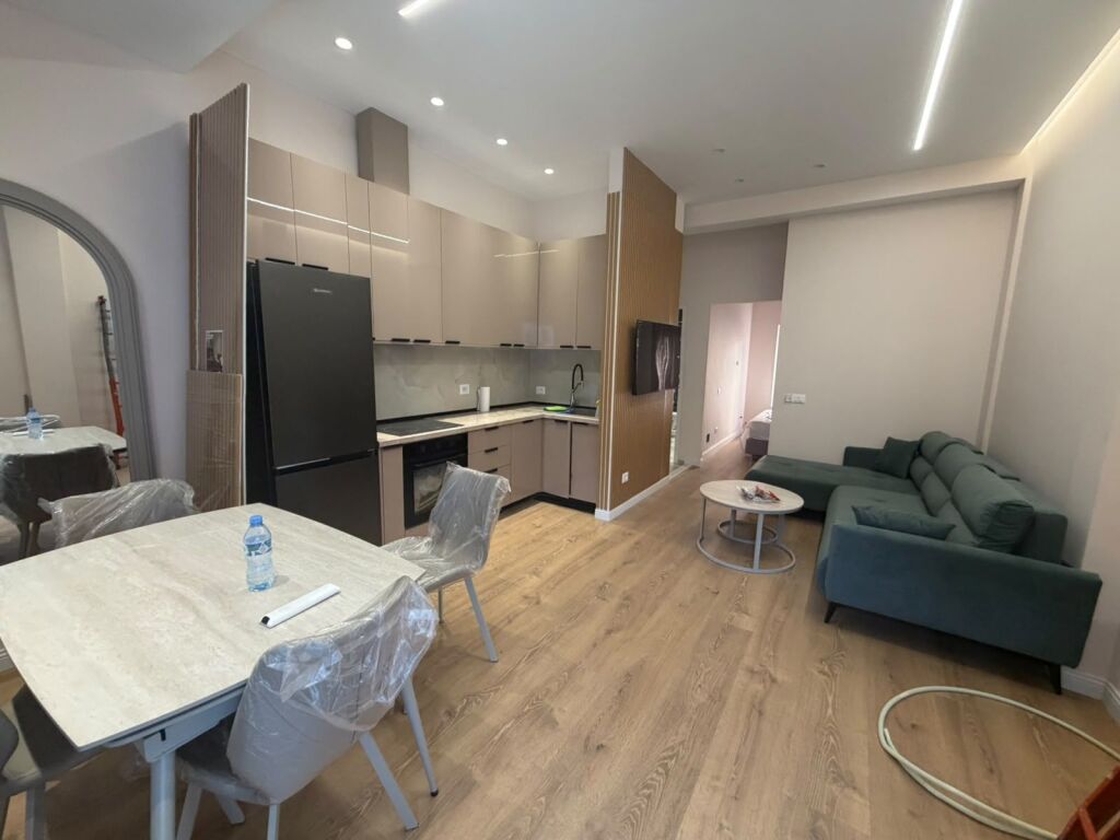 Appartamento in affitto 1+1 a Porcelan (ID B211504) Tirana
