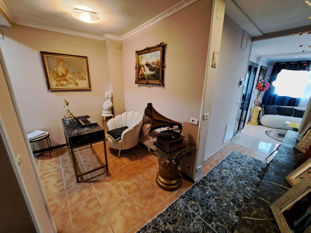 Apartament 2+1 ne Shitje, Rruga Dritan Hoxha ne Tirane
