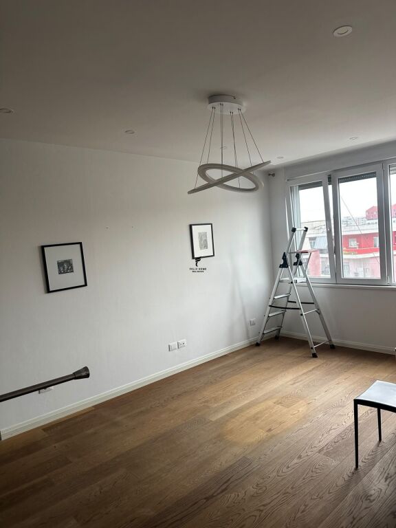 APARTAMENT ME QERA 1+1 21 DHJETORI 65.000 LEKE FH-98849