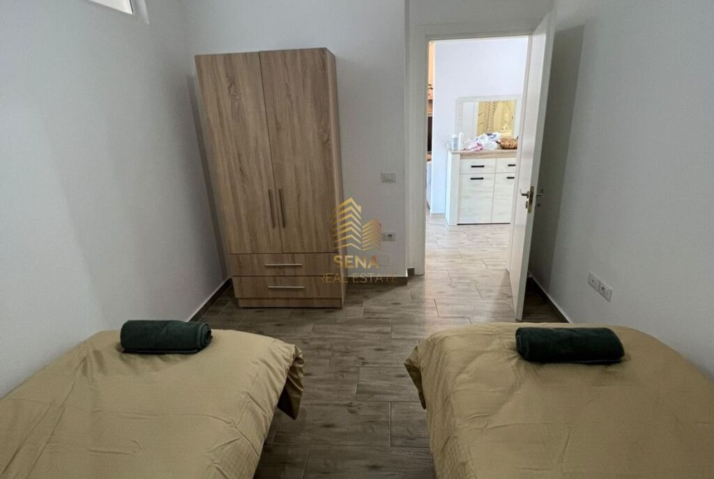 In affitto, Appartamento 2+1+Balcone, Via Dibra, 60.000 Lek/mese