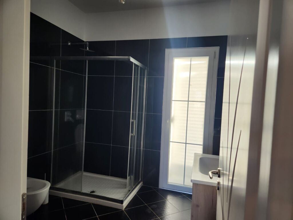 3+1 apartment for rent Kombinat !