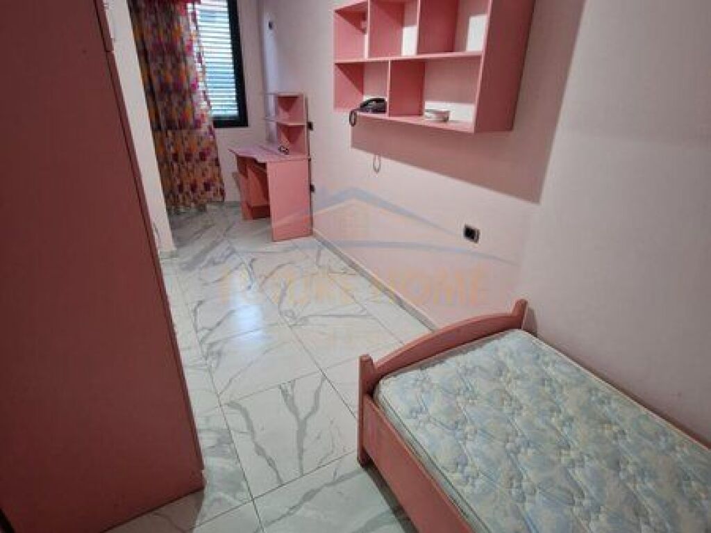 For rent, 2+1 apartment, Stadium, Durrës
