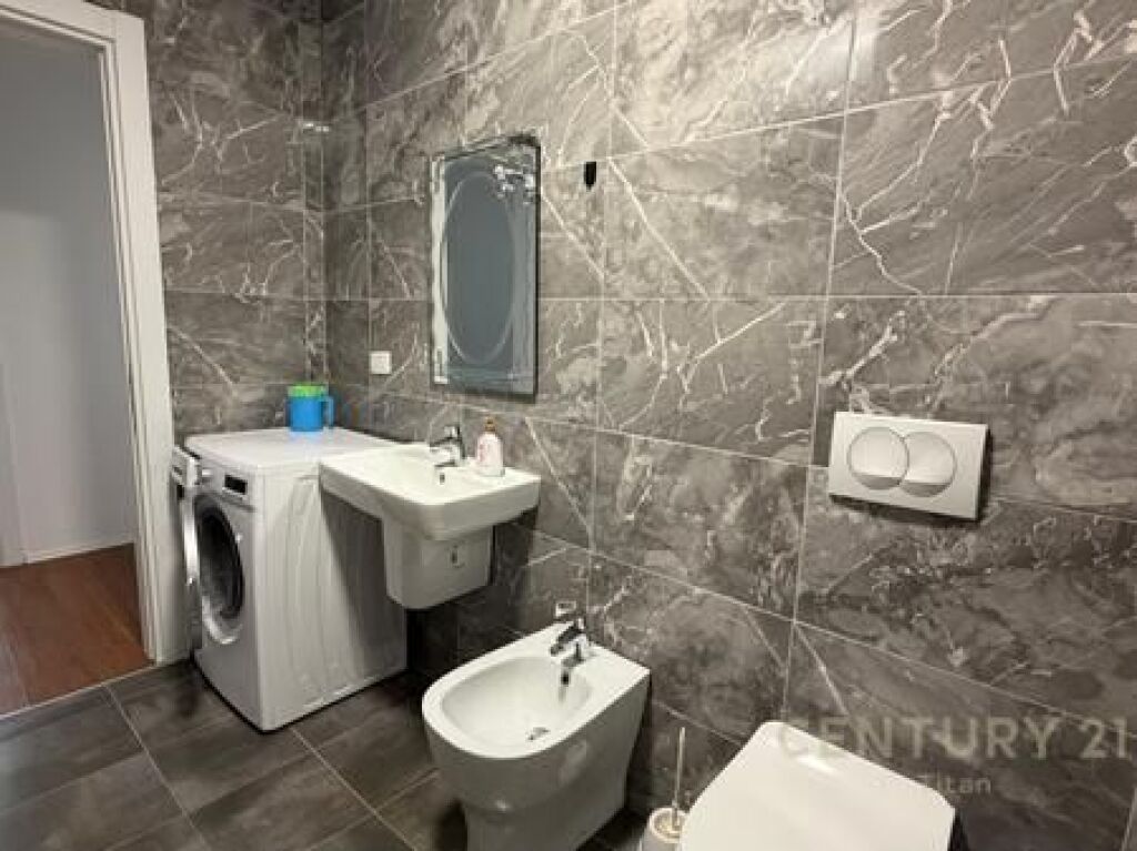  Appartamento 2+1+2 bagni + Guardaroba in affitto a Komple