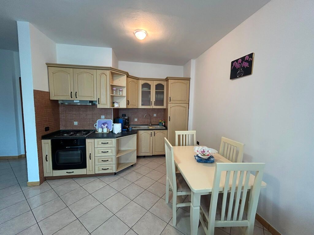 🏡 1+1 APARTMENT FOR RENT – VLORË