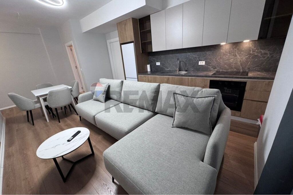 Apartament - Për Qira - Kodra e Diellit 1, Tiranë