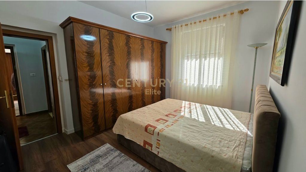 JEPET ME QIRA APARTAMENT 3+1, BRRYL, TIRANË