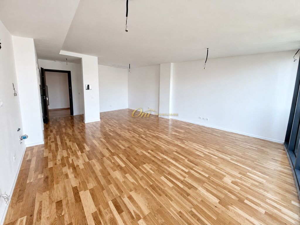 LIQENI ARTIFICIAL AMBIENT ZYRE PER QERA