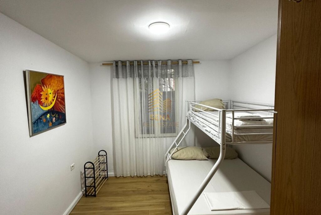 Qira,Garsionere, 21 Dhjetori,40,000Leke