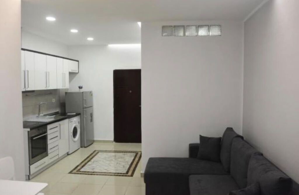 JEPET ME QERA APARTAMENT 2+1PLAZH DURRËS