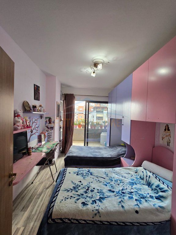 Shitet, Apartament 2+1+2, Kompleksi Molla, Tiranë    14,500,000 Lekë