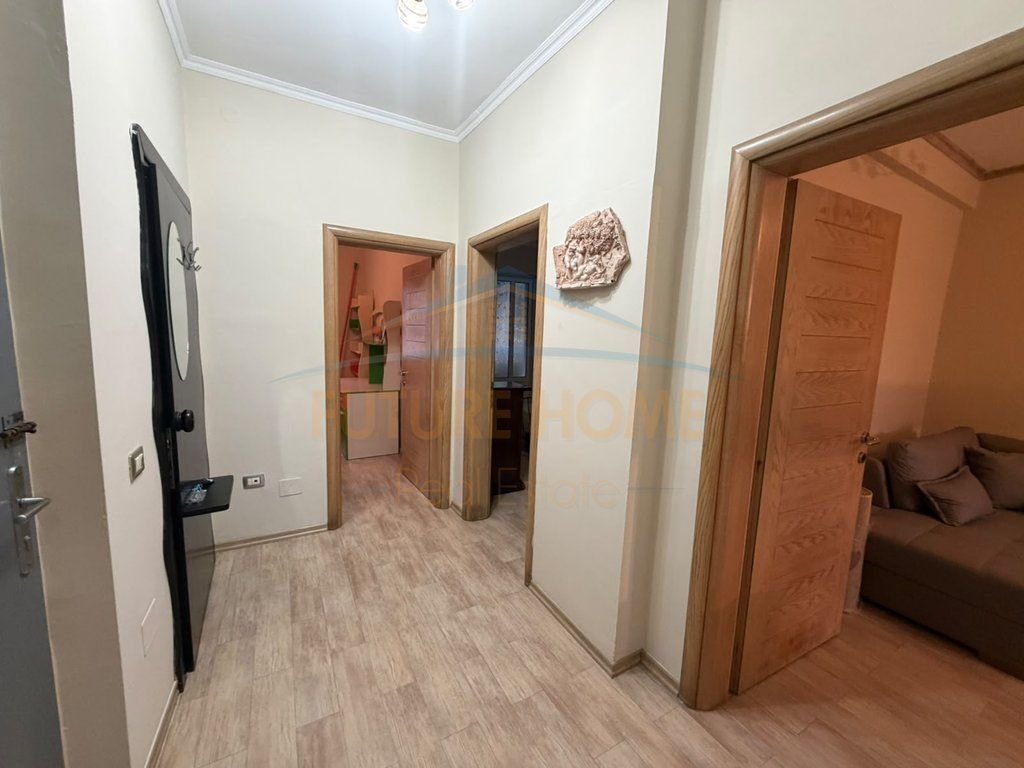Affitto, Appartamento 2+1 ,Viale Krysor ,Durrës