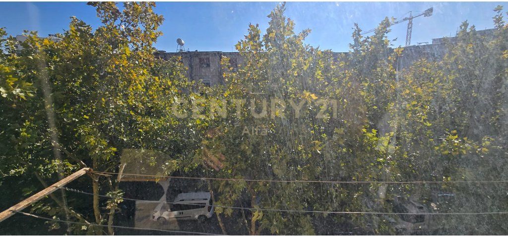 APPARTAMENTO IN VENDITA 3+1 – SHKOLLA 1 MAJI 189,000 € 17,000,000 Lekë