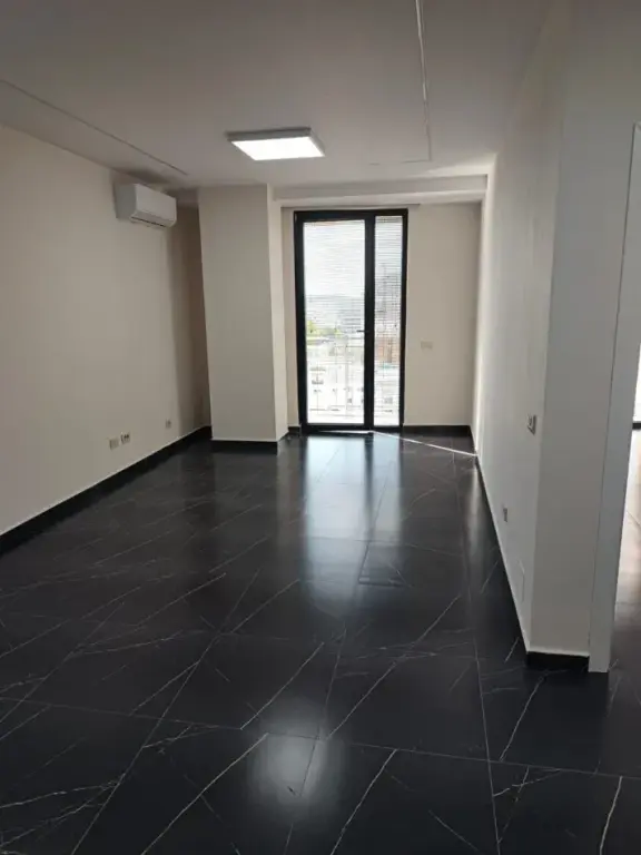 Qera | Apartament 1 + 1 | Rruga Mine Peza | 600 €/muaj