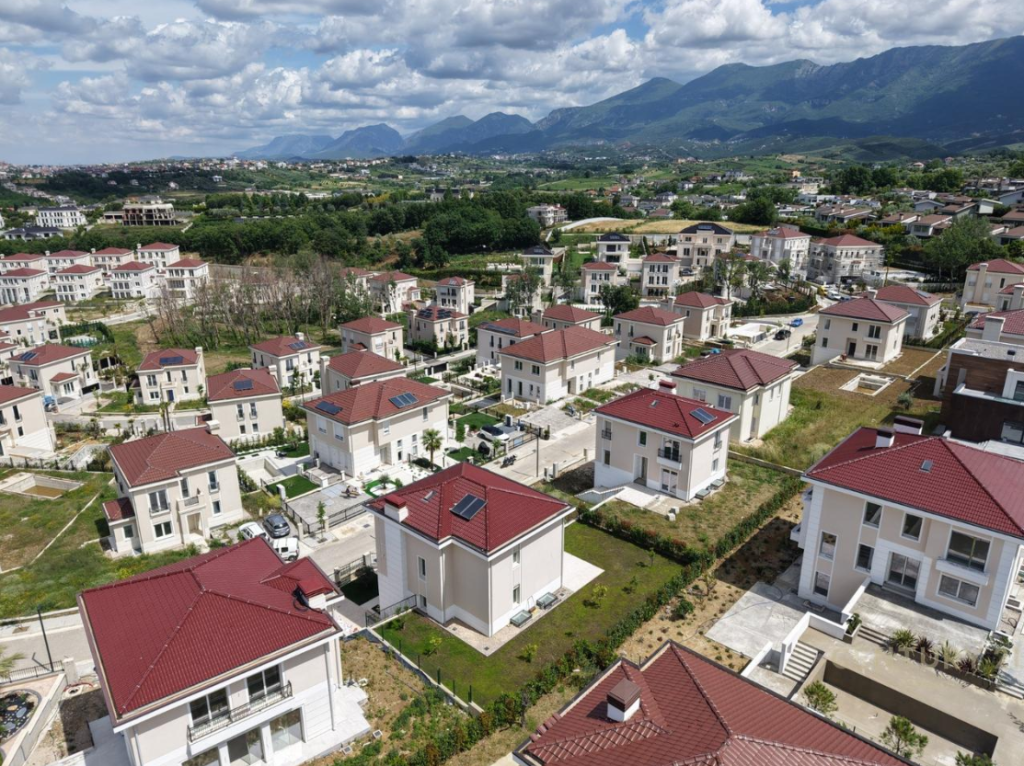 3-STORY VILLA FOR SALE | COLLINA VERDE