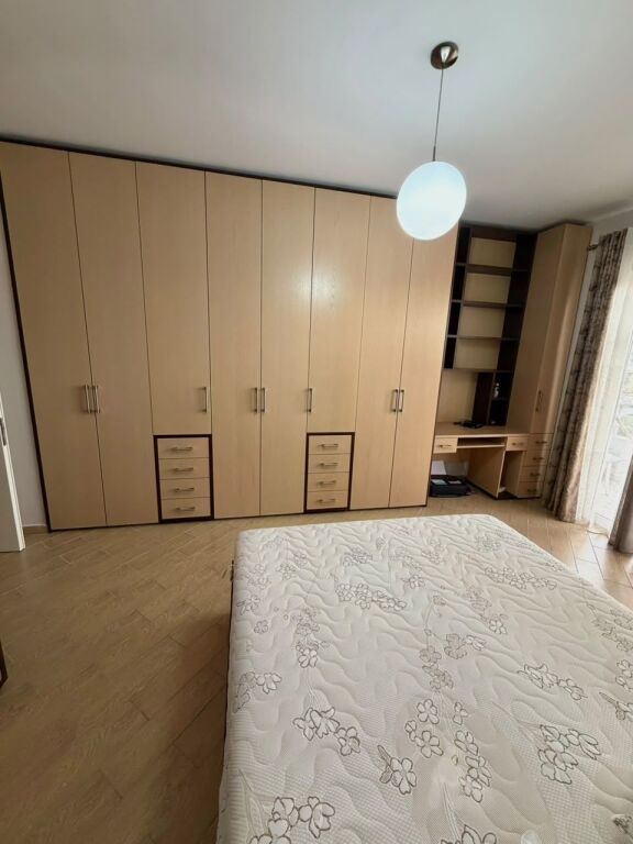 Qera | Apartament 2 + 1 | Fresku | 650 €/muaj