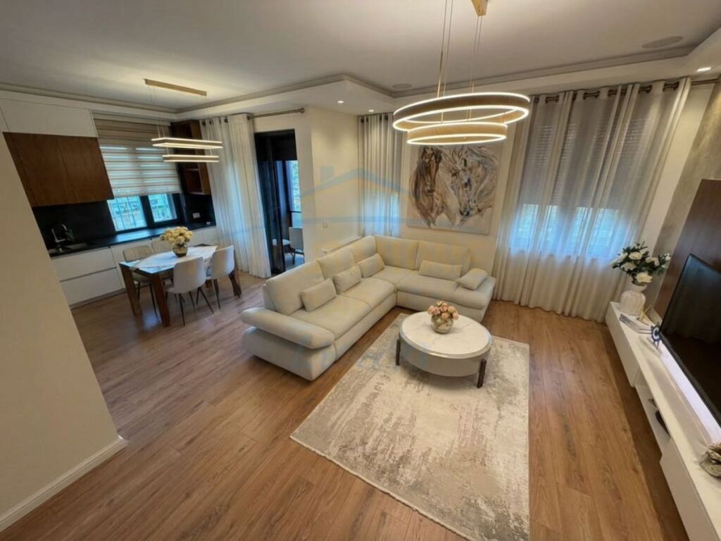 Qera, Apartament 2+1+2+Depo+Post Parkimi, Park Gate ,Rruga e Elbasanit.