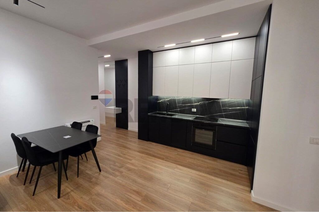 Apartament 1+1 + parkim me qira tek Delijorgji !