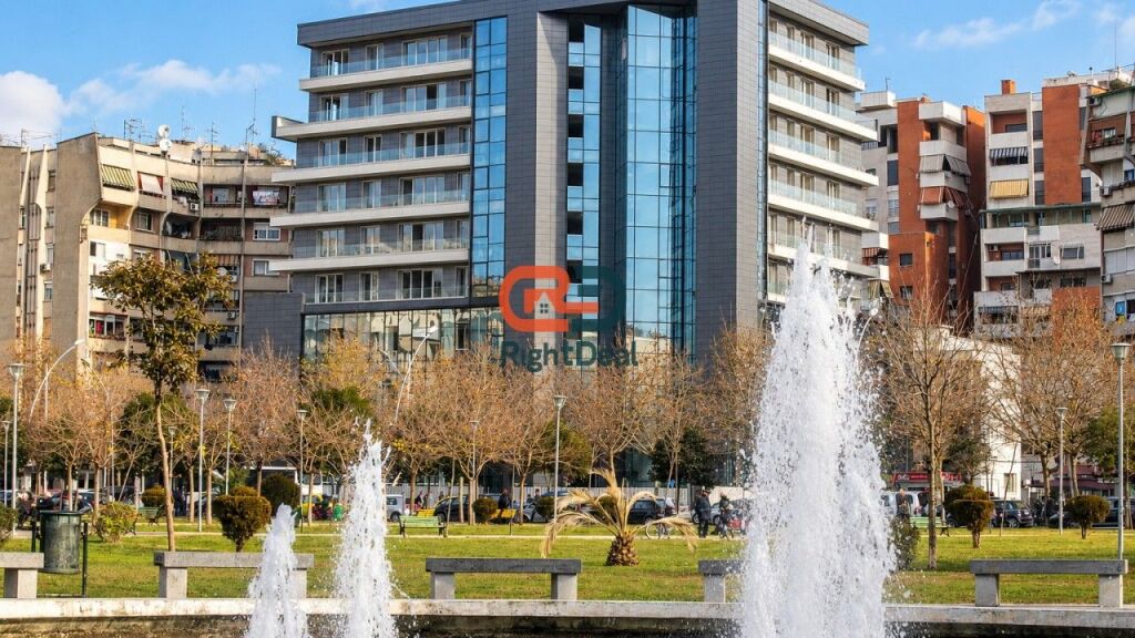 Tek Turdiu Center, Jepet Zyre Me Qira, Me Nje Lokacion Fantastik!