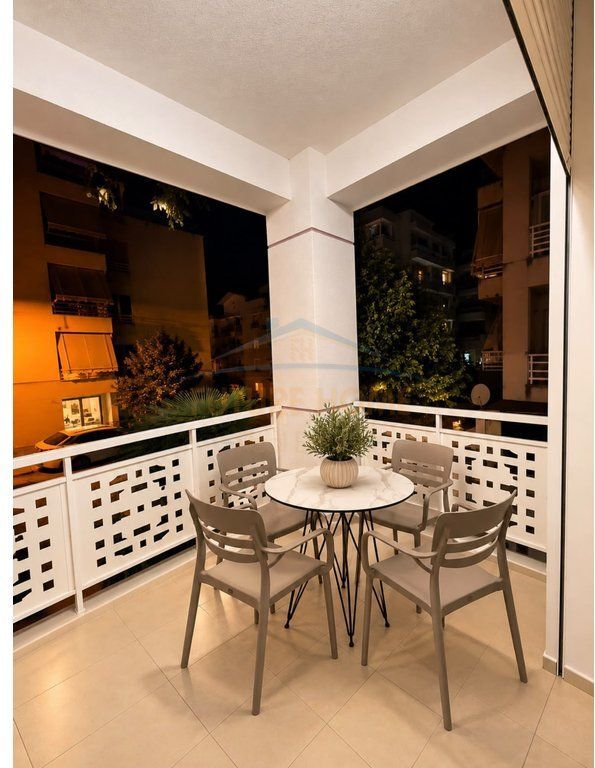 Affitto, Appartamento 2+1 + Posto Auto, Giardino Botanico