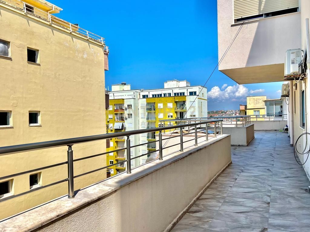 APPARTAMENTO IN AFFITTO 2+1+ VERANDA E VISTA MARE SULLA SPIAGGIA ILIRIA DURRES !